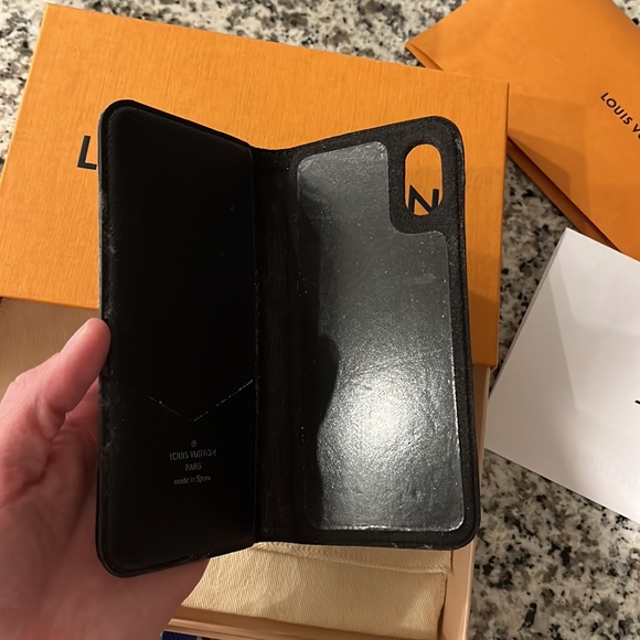 Louis Vuitton Iphone X Folio - Picture 2 of 4